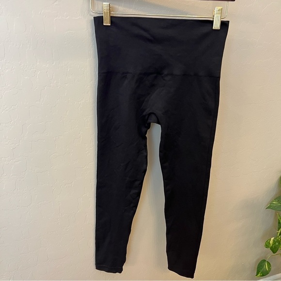 Spanx Seamless Leggings highwaisted, black, size S/P - Picture 5 of 11